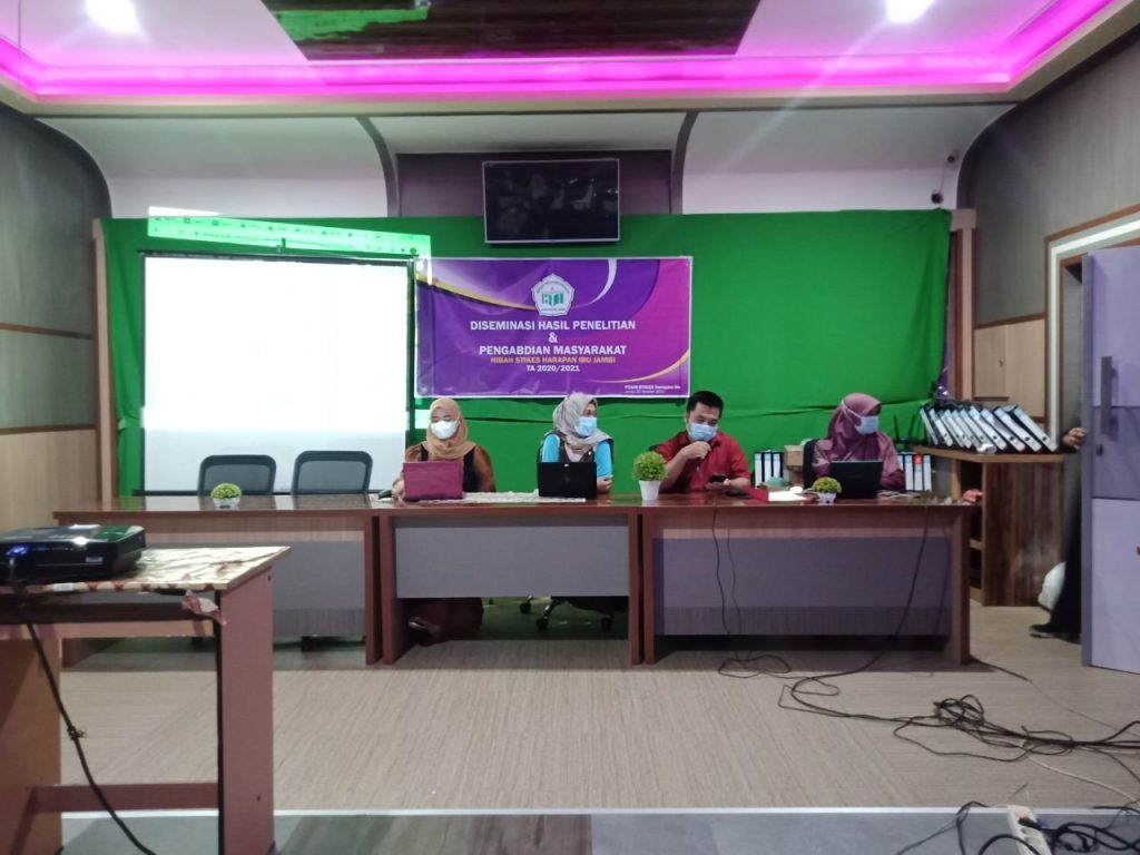Penelitian dan Pengabdian Masyarakat STIKes HI